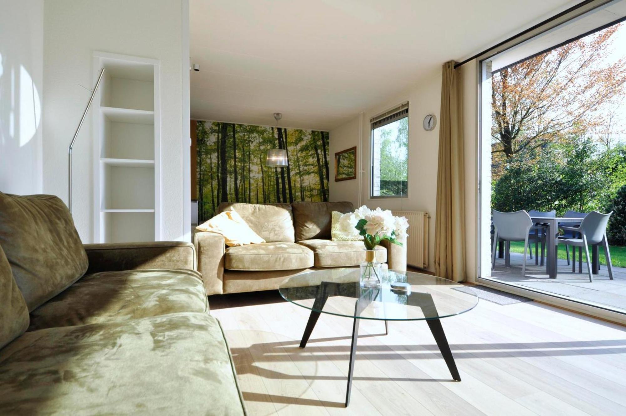 Vakantiepark Bosmeer Friesland Noordwolde  Bilik gambar