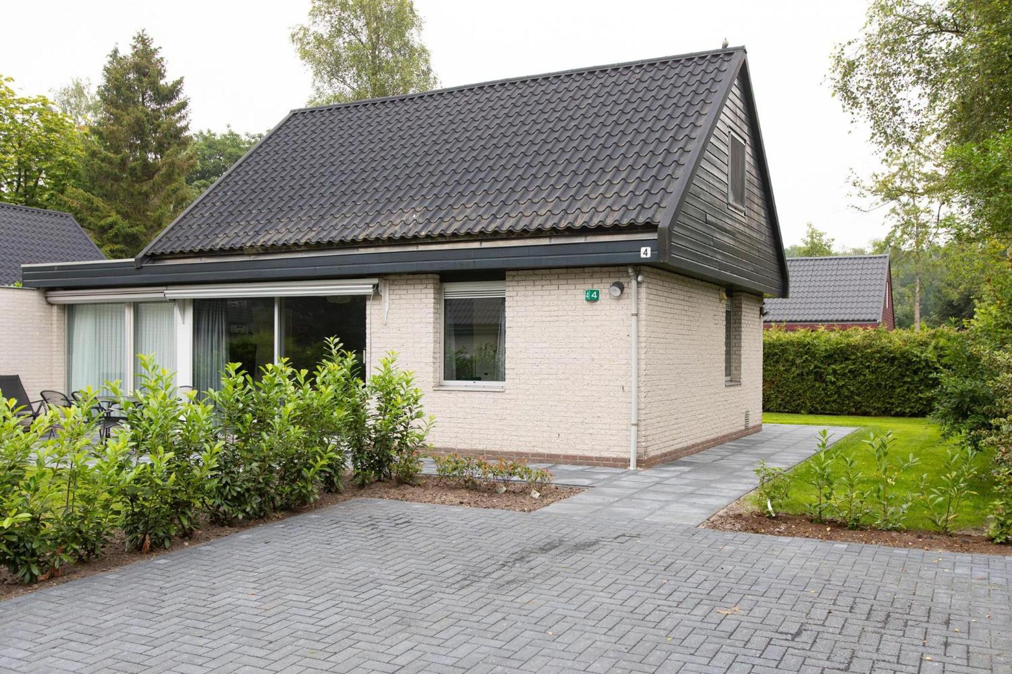 Vakantiepark Bosmeer Friesland Noordwolde  Bilik gambar
